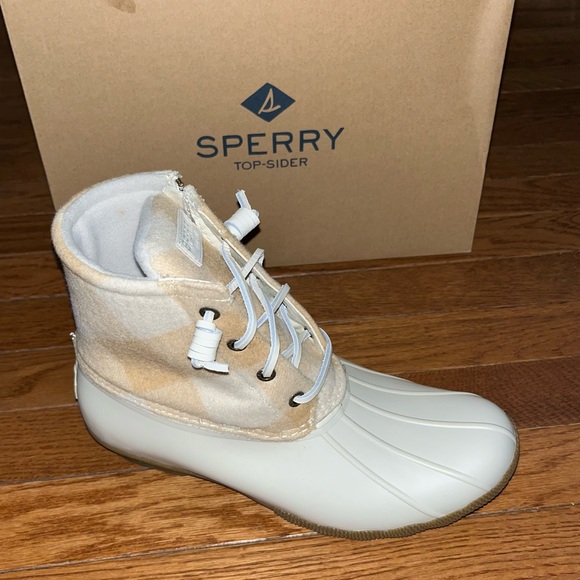 SOLD Sperry Ivory Saltwater check Rubber Duck Boots Women’s Size 9 Waterproof - Picture 2 of 12